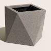 beton prizma saksi gri renk 20x20x25cm