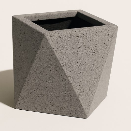 beton prizma saksi gri renk 20x20x25cm