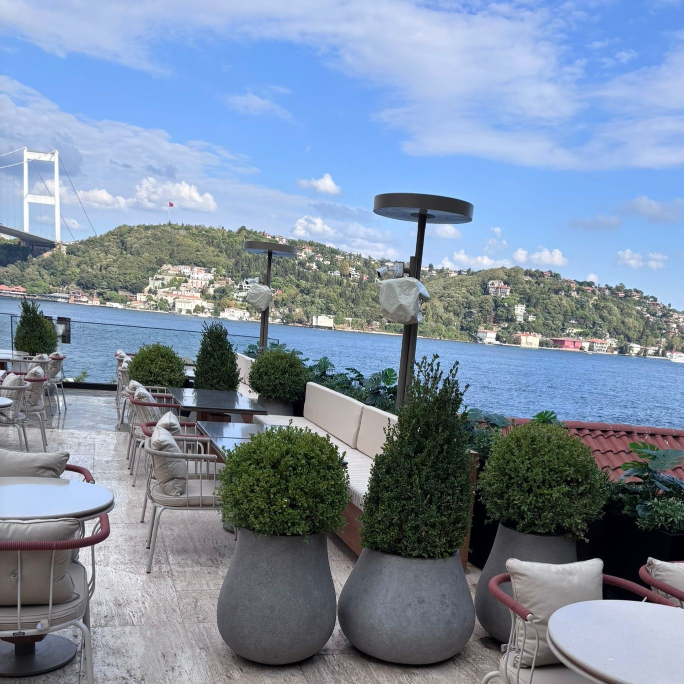 Beton Saksı 67x50cm 2 buyuk-beton-armur-saksi-6750cm